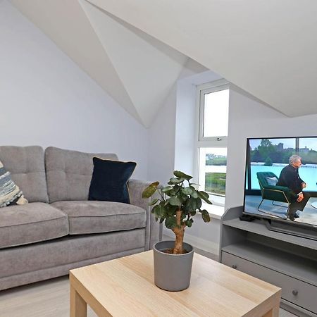 Entire Penthouse Apartment With Sea Views Portrush Exterior foto